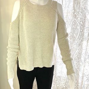 Hollister Co. Women’s fancy sweater Oatmeal color size small